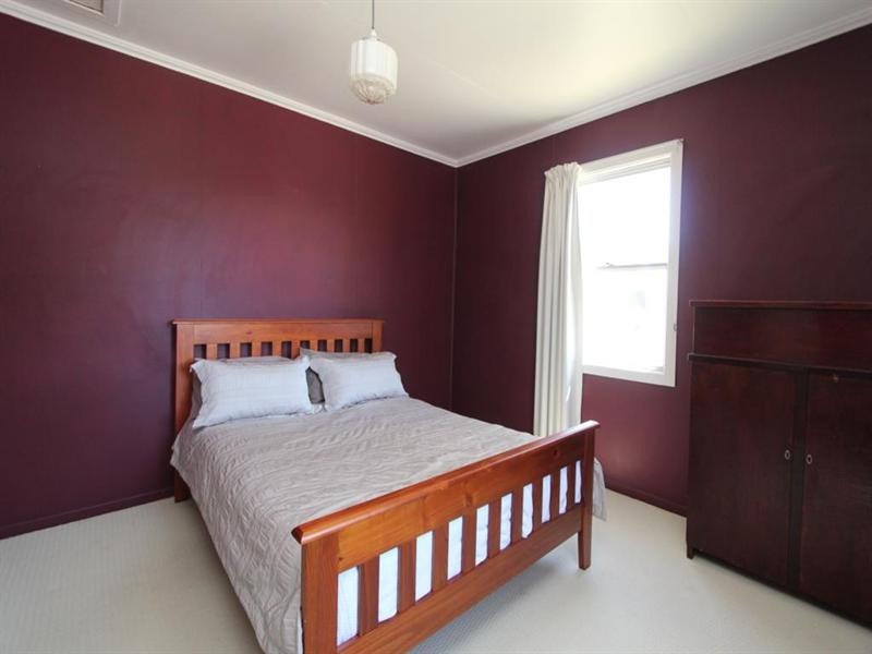 35 Margaret Street, Tenterfield NSW 2372