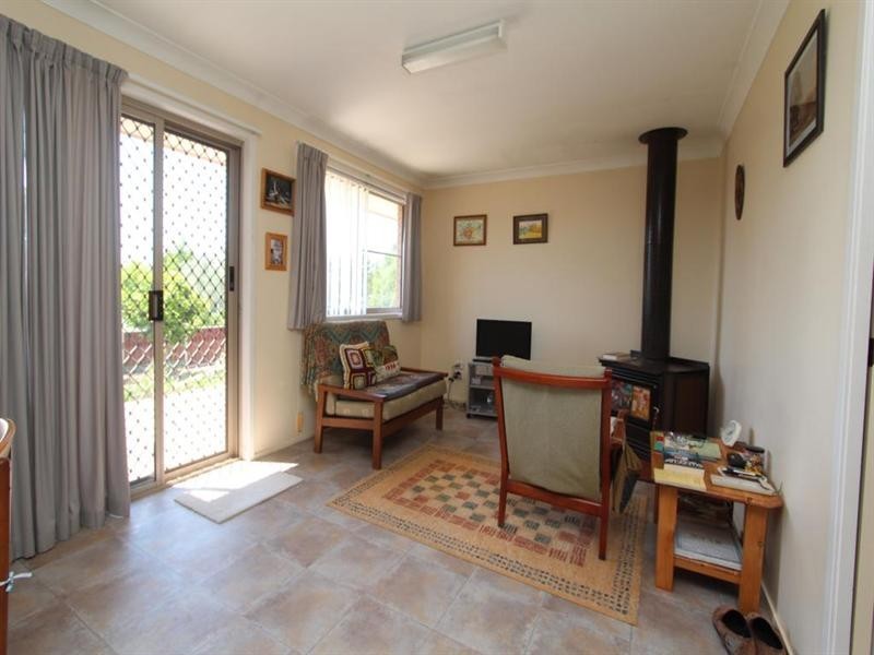 93 Drummond Street, Tenterfield NSW 2372