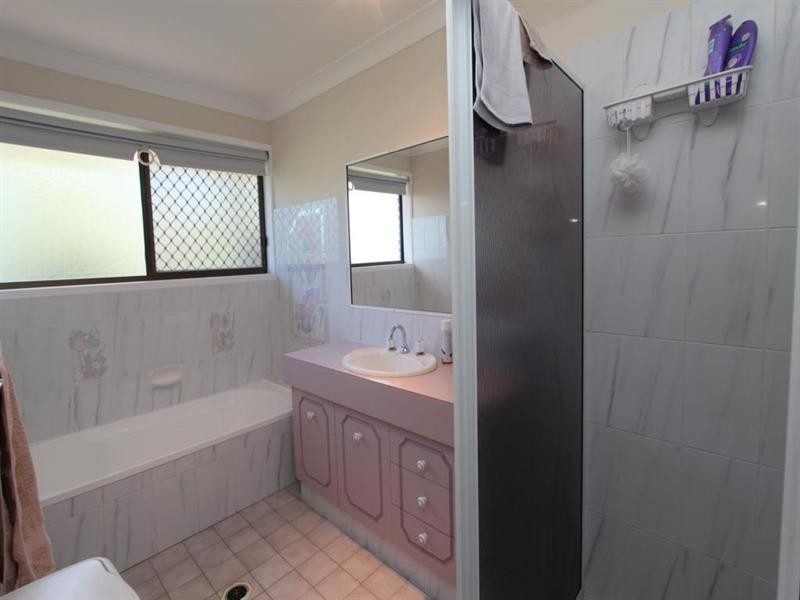 35 Petrie Street, Tenterfield NSW 2372