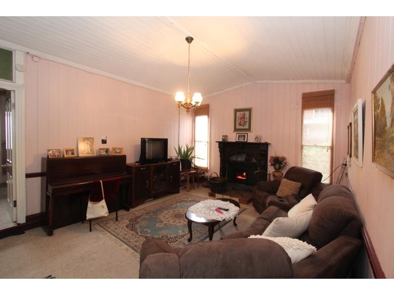 367 Rouse Street, Tenterfield NSW 2372