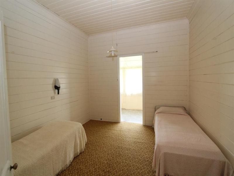 137 Miles Street, Tenterfield NSW 2372