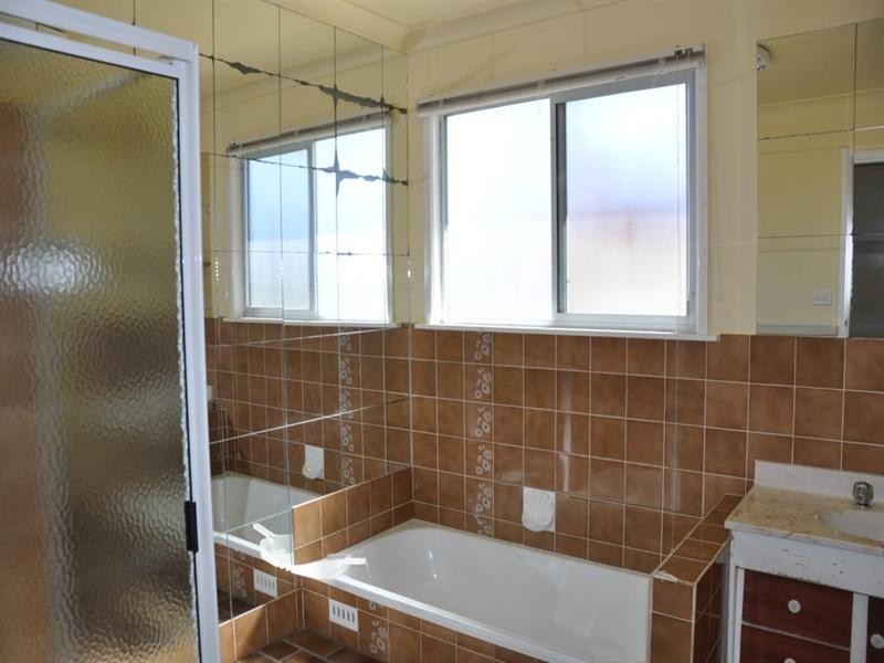 140A Petrie Street, Tenterfield NSW 2372