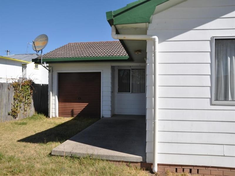 140A Petrie Street, Tenterfield NSW 2372