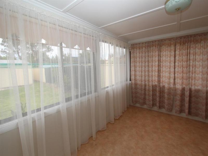 82 High Street, Tenterfield NSW 2372