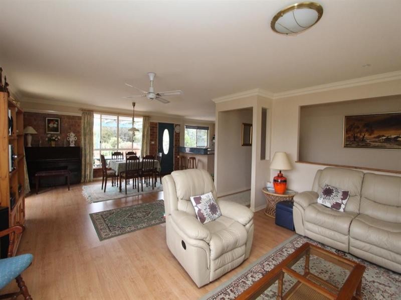 52 Welburn Lane, Tenterfield NSW 2372