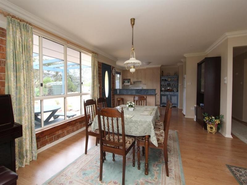 52 Welburn Lane, Tenterfield NSW 2372