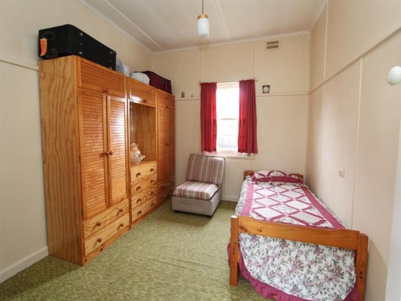 45 Wood Street, Tenterfield NSW 2372