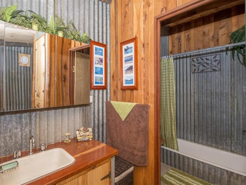 1037 “Wyuna” Woodside Road, Tenterfield NSW 2372