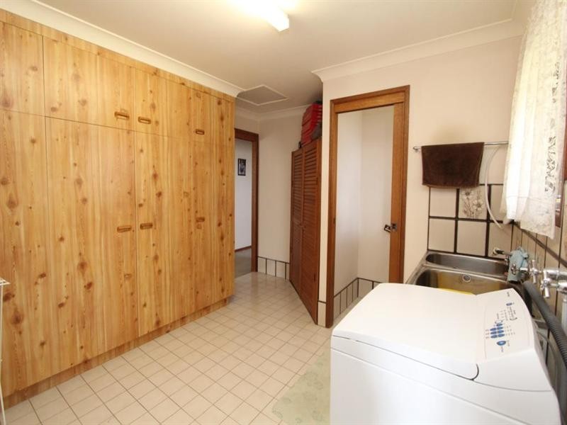 18 Wood Street, Tenterfield NSW 2372