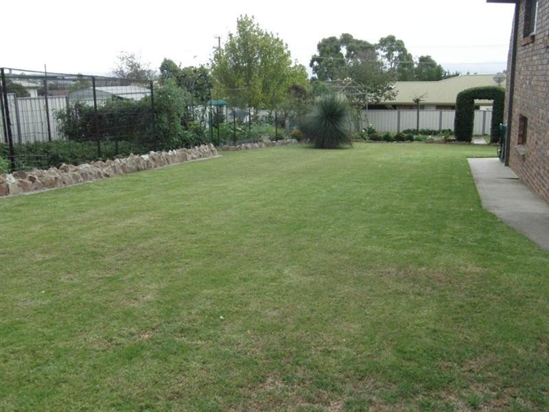 18 Wood Street, Tenterfield NSW 2372