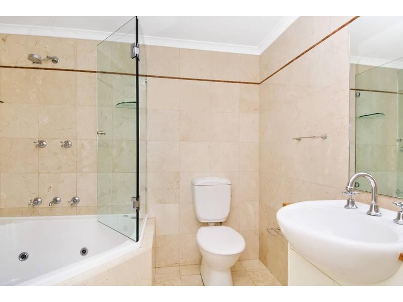 6/30 Enfield Street, Marrickville NSW 2204