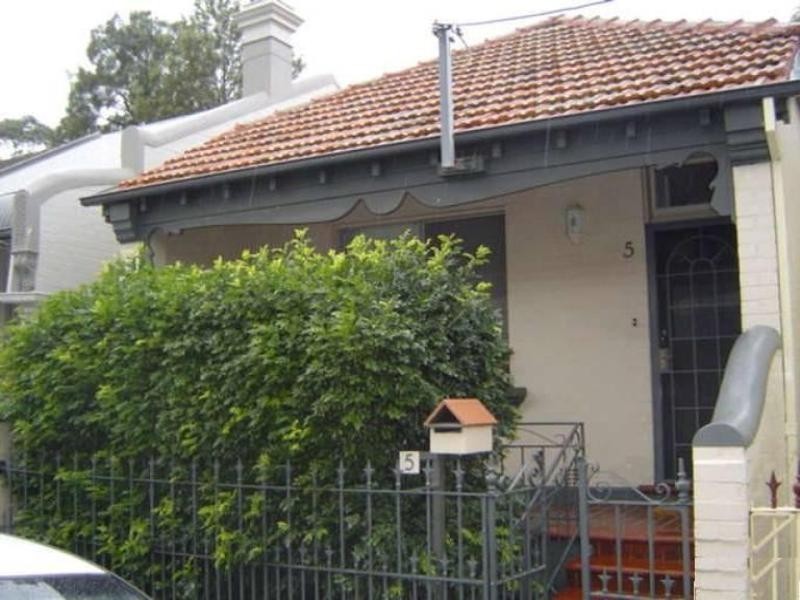 5 Maria Street, Petersham NSW 2049