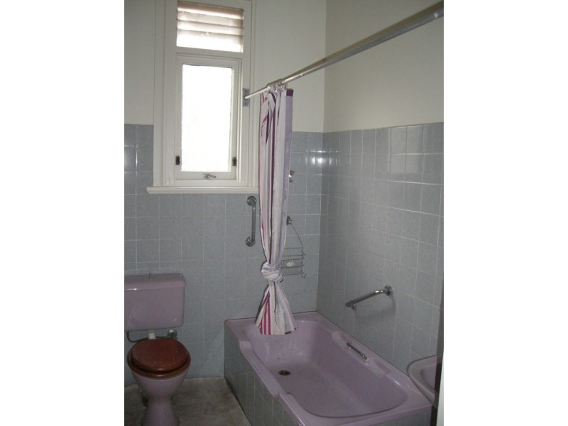 1/18 New Canterbury Road, Petersham NSW 2049