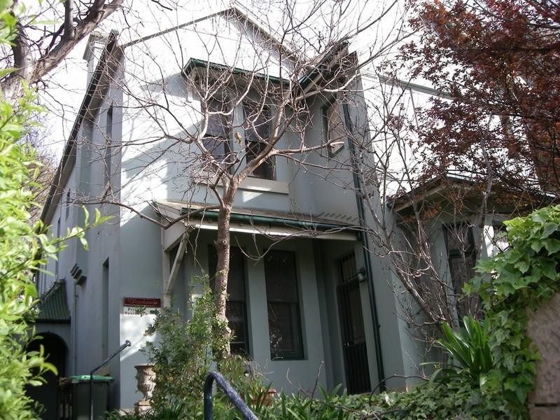 1/18 New Canterbury Road, Petersham NSW 2049