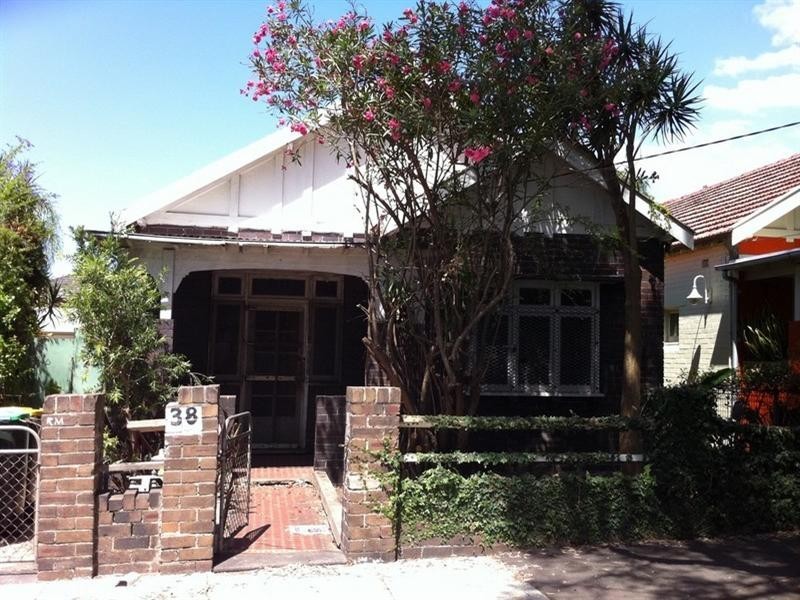 38 Morton Avenue, Lewisham NSW 2049