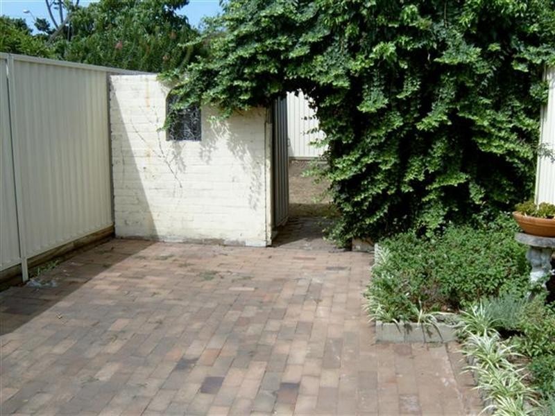 122 GEORGE Street, Sydenham NSW 2044