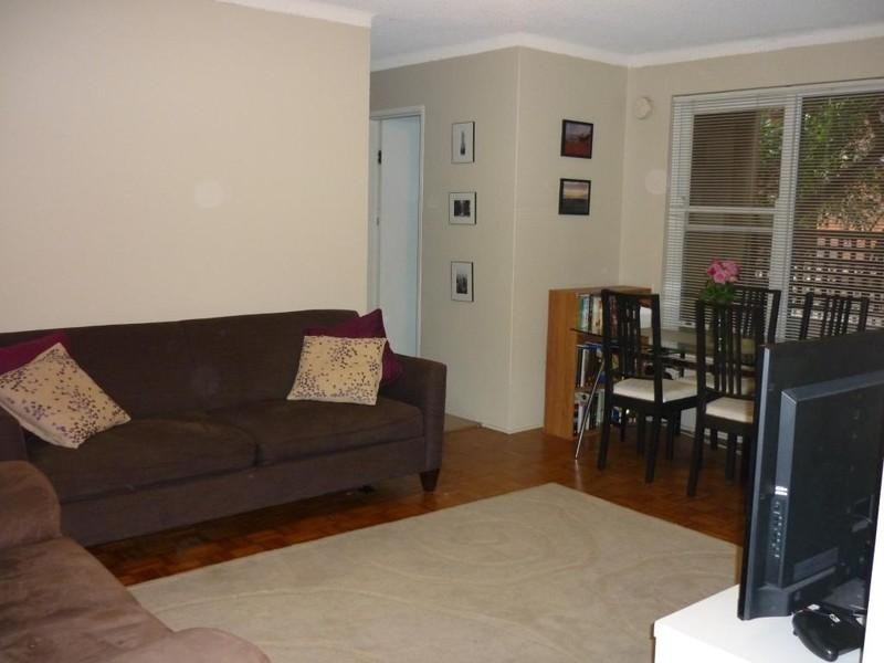 4/43 LIVINGSTONE Road, Petersham NSW 2049