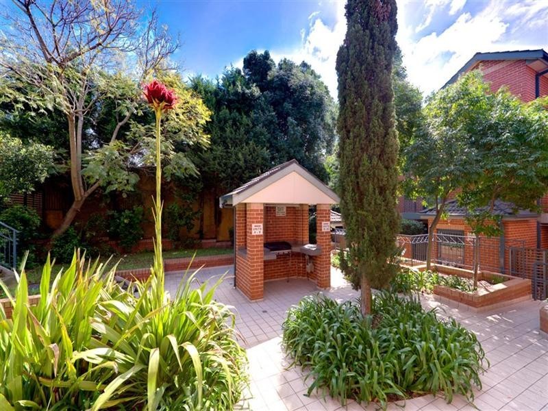 6/16 SADLIER Crescent, Petersham NSW 2049