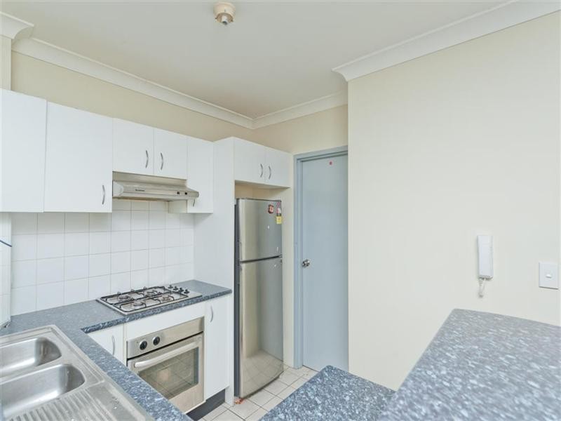 6/16 SADLIER Crescent, Petersham NSW 2049
