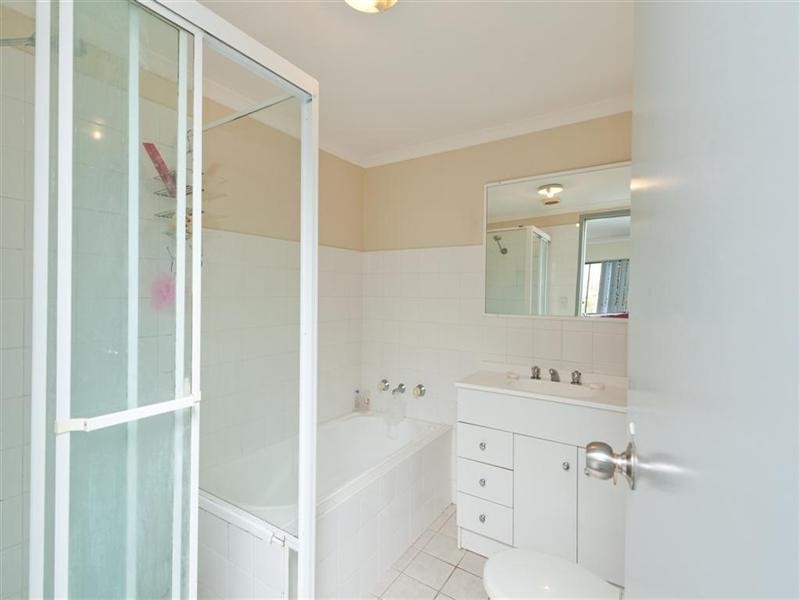 6/16 SADLIER Crescent, Petersham NSW 2049