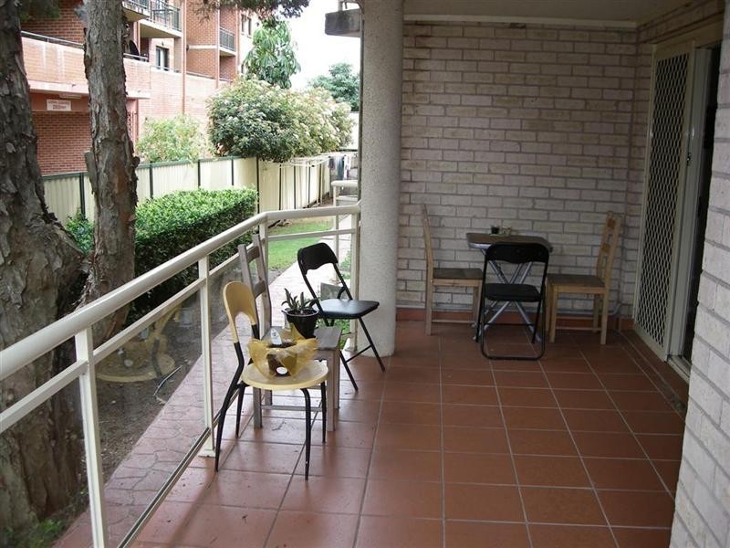 28/1 HILLVIEW Street, Roselands NSW 2196