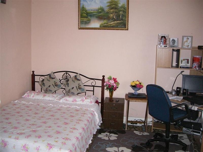 9 TINCOMBE Street, Canterbury NSW 2193