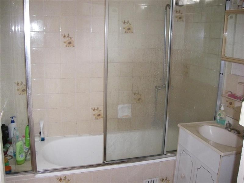 9 TINCOMBE Street, Canterbury NSW 2193