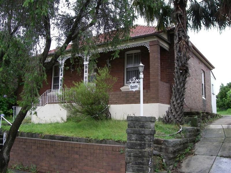 9 TINCOMBE Street, Canterbury NSW 2193