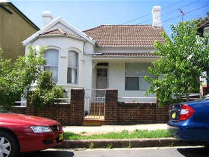 43 denison Road, Lewisham NSW 2049