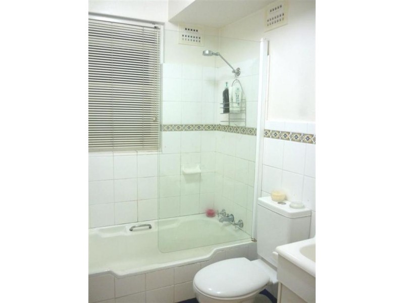 4/43 LIVINGSTONE Road, Petersham NSW 2049