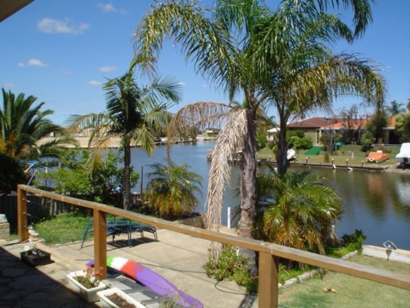 South Yunderup WA 6208