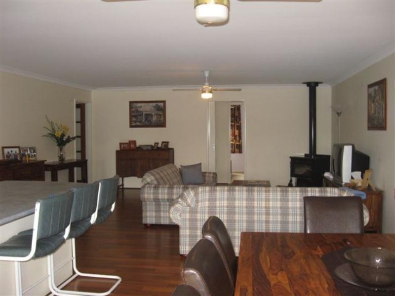 Ravenswood WA 6208