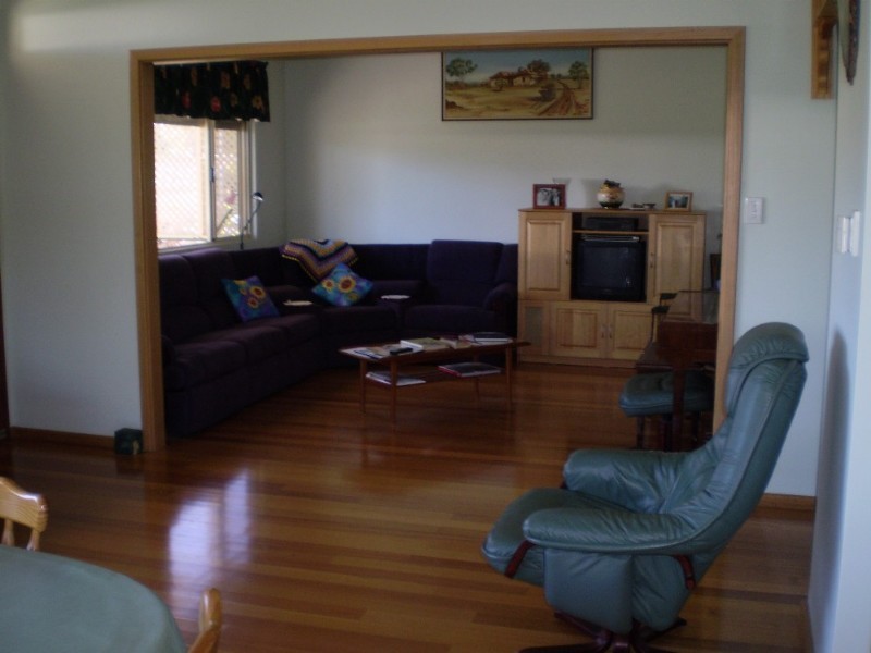 41 Camp Road, Pinjarra WA 6208