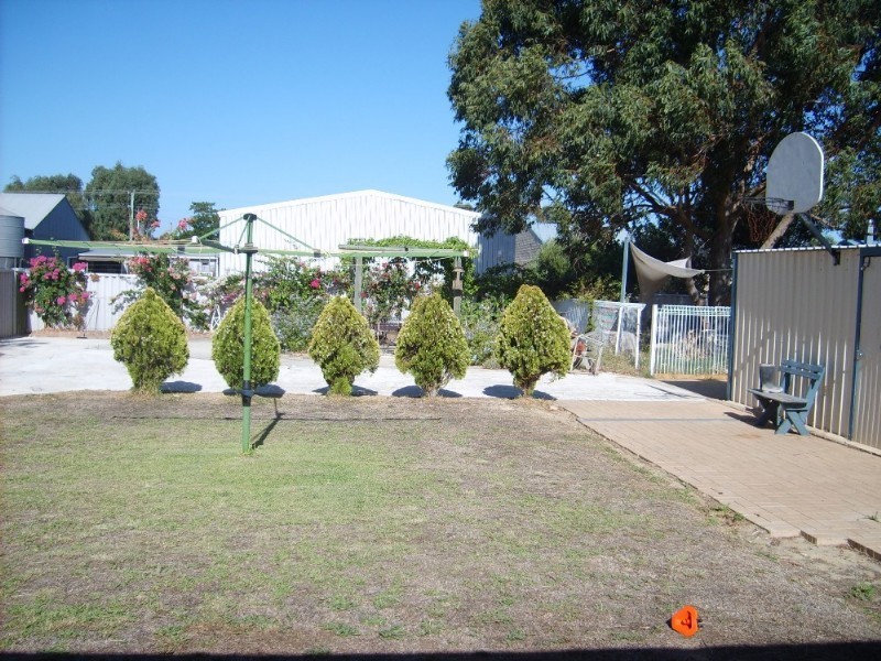 56 Congdon Avenue, Pinjarra WA 6208