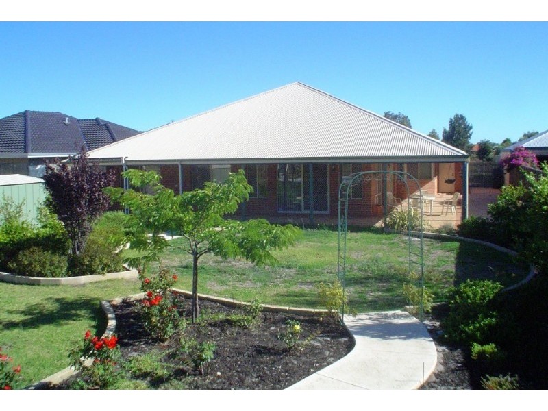 49 Midsummer Circle, Pinjarra WA 6208