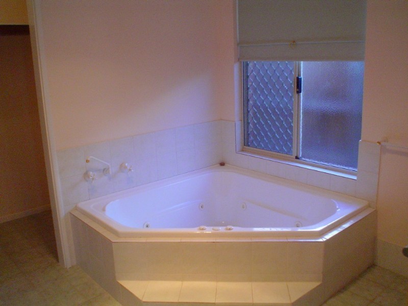 49 Midsummer Circle, Pinjarra WA 6208