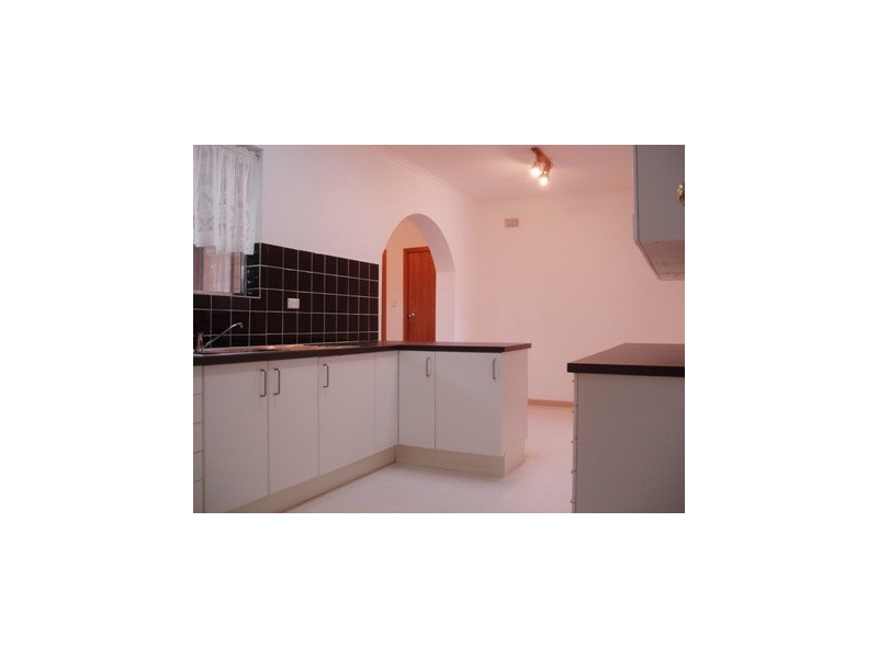 10 Armbuster Street, Hope Valley SA 5090