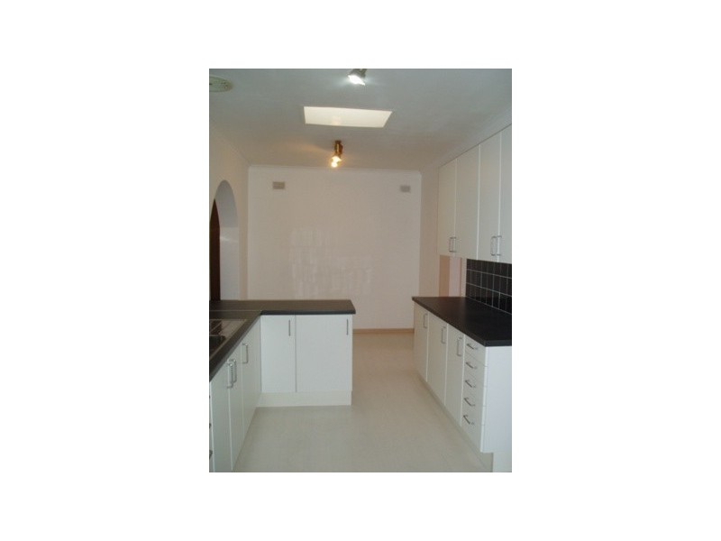 10 Armbuster Street, Hope Valley SA 5090