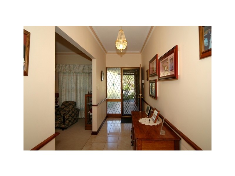 18 Orange Avenue, Golden Grove SA 5125