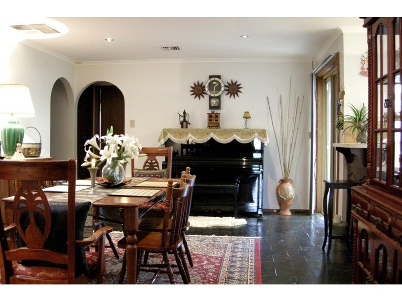 3 Olde Drive, Gulfview Heights SA 5096