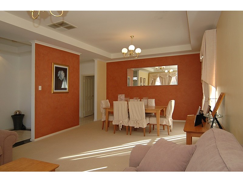 20 Coulson Court, Greenwith SA 5125