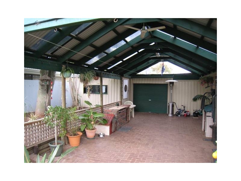 18 Victorious Street, Salisbury East SA 5109