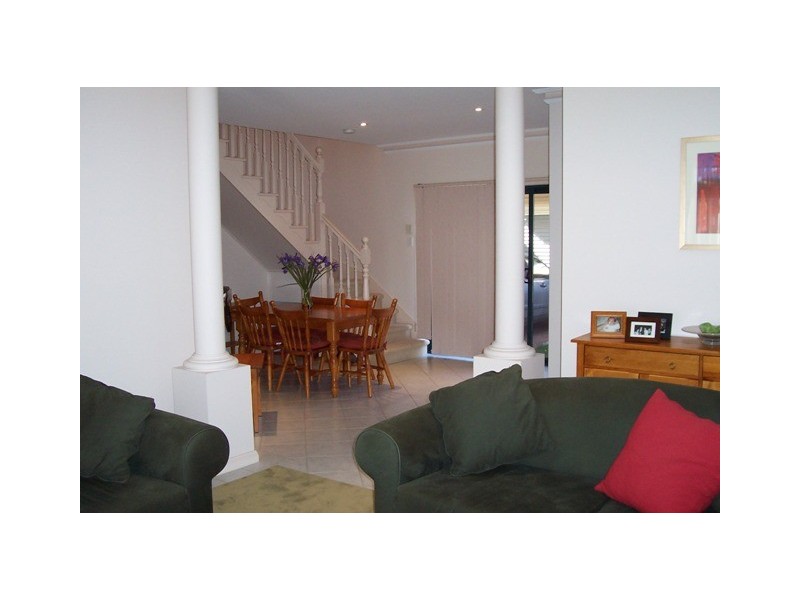 1/2-8 CHATSWOOD Court, Oakden SA 5086