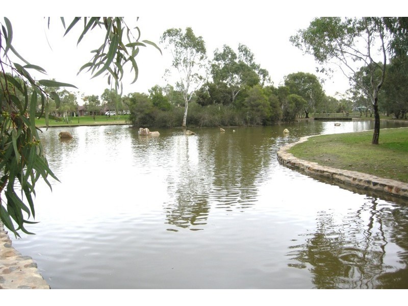 2 Bristol Terrace, Oakden SA 5086