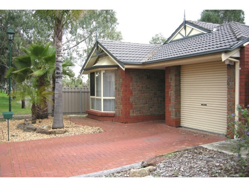 2 Bristol Terrace, Oakden SA 5086