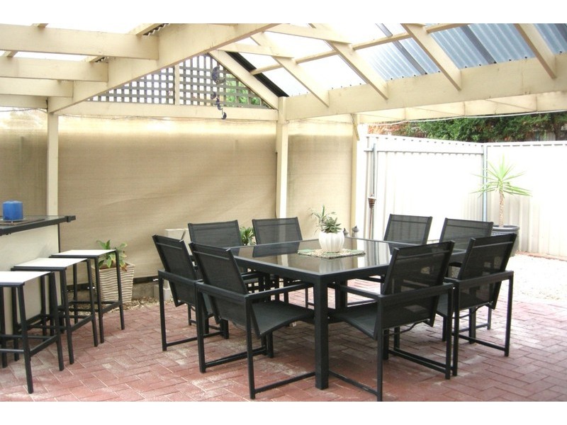 2 Bristol Terrace, Oakden SA 5086