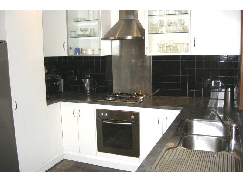 11 Wahroonga Avenue, Valley View SA 5093