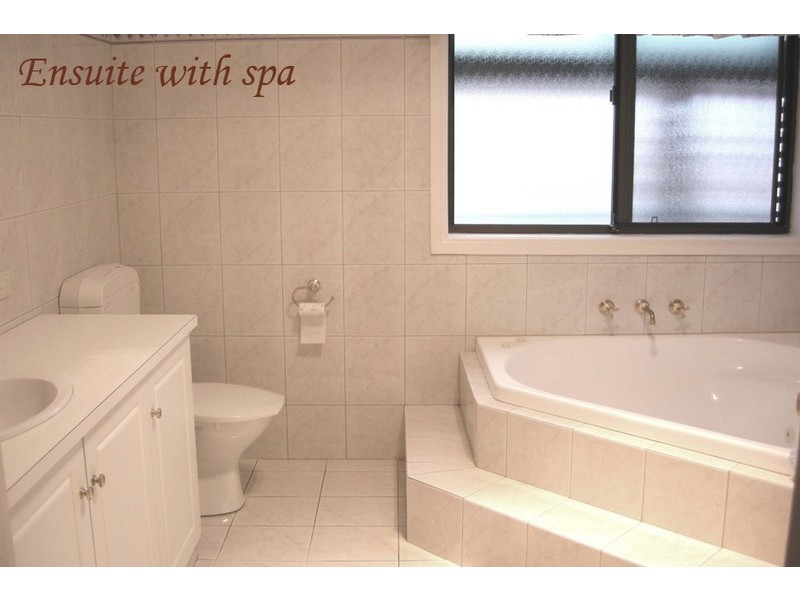 3 Borrowdale Court, Wynn Vale SA 5127