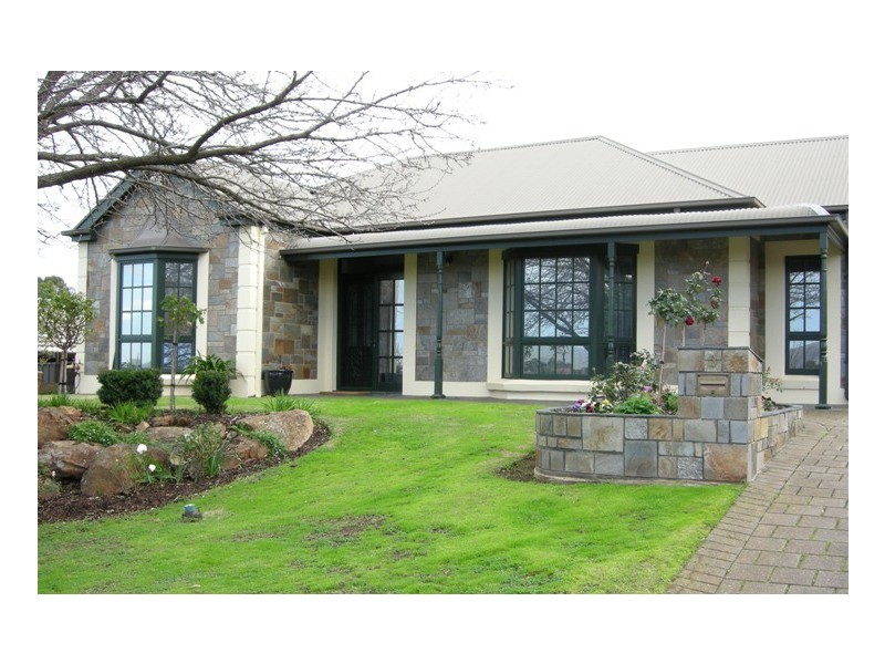 3 Borrowdale Court, Wynn Vale SA 5127