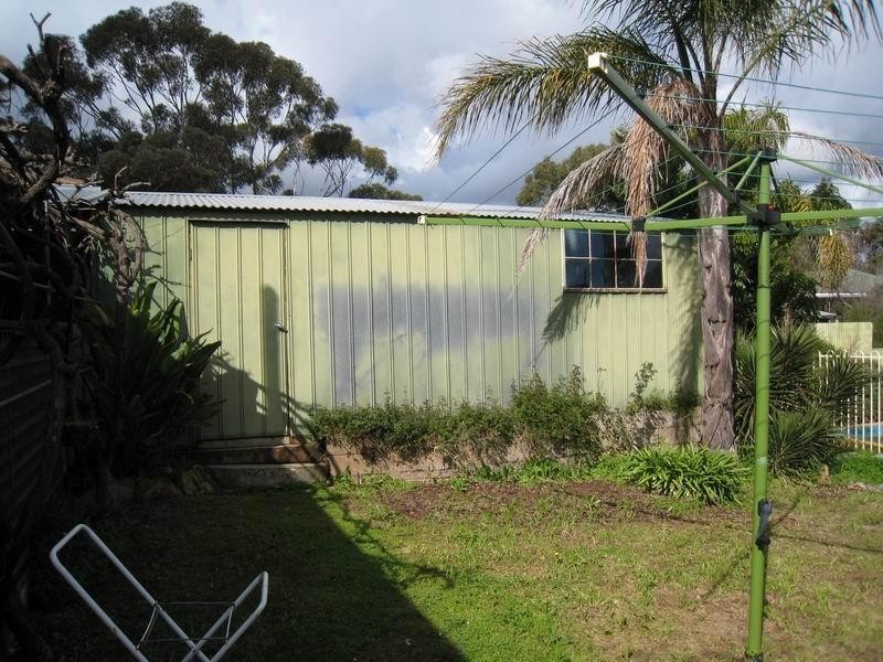 21 Windsor Avenue, Para Hills SA 5096